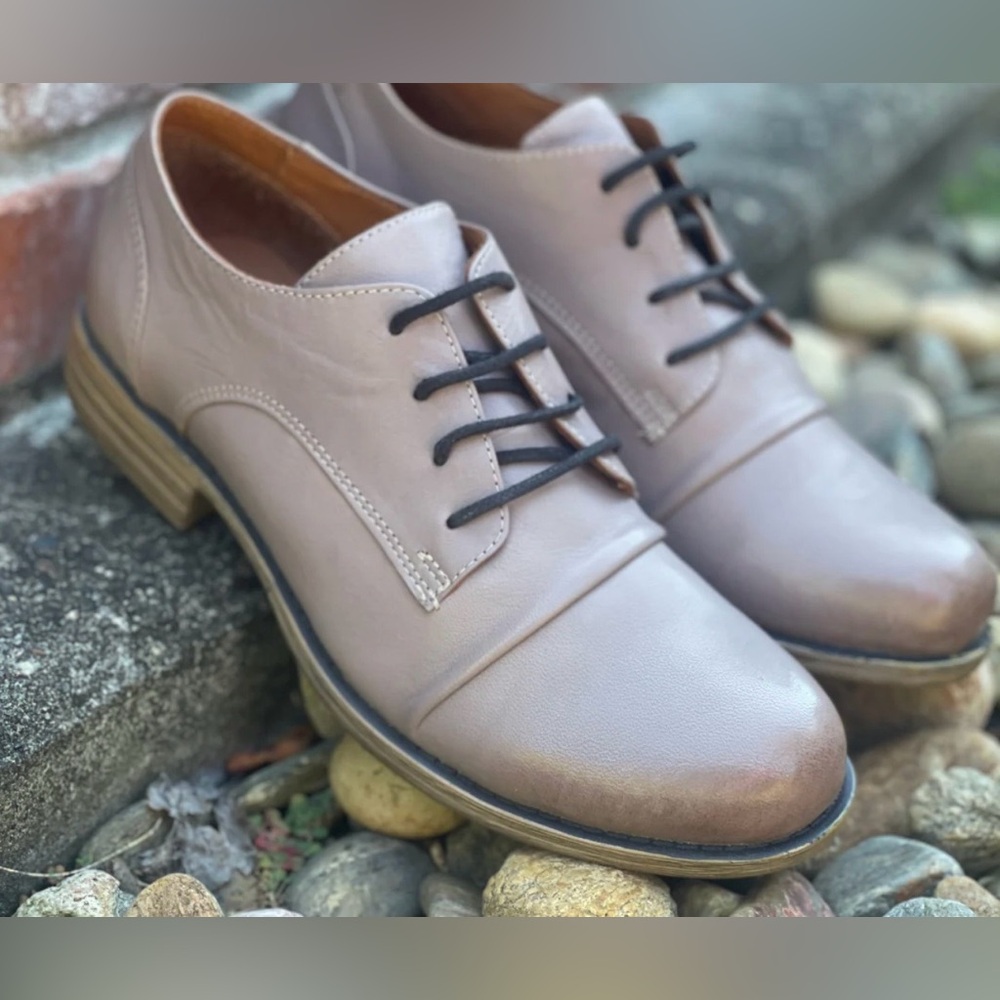 Biza Eloise Lace-Up Cap-Toe Derby Dress Shoes Taupe Women's 40 (US 9-9.5)